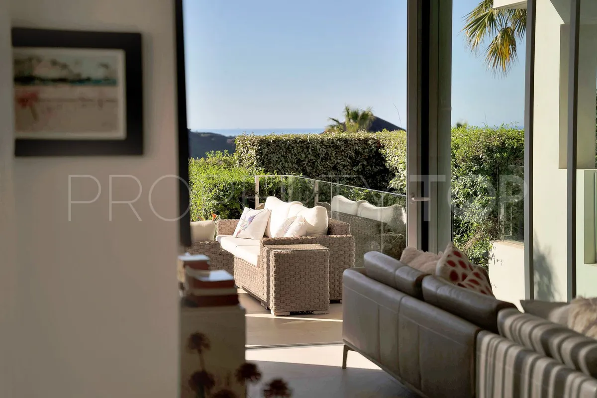 Comprar apartamento en Benahavis