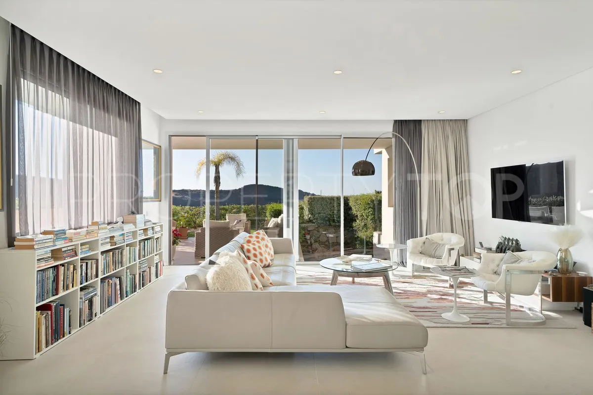 Comprar apartamento en Benahavis