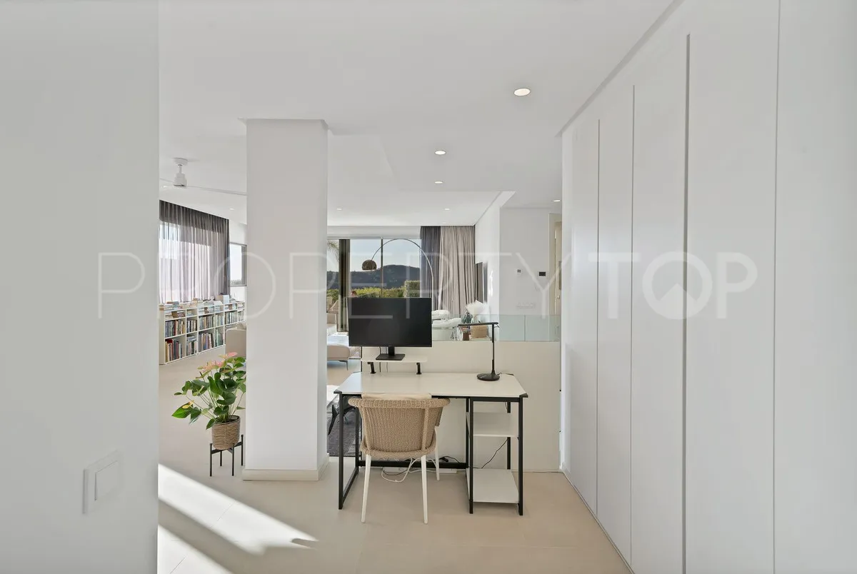 Comprar apartamento en Benahavis