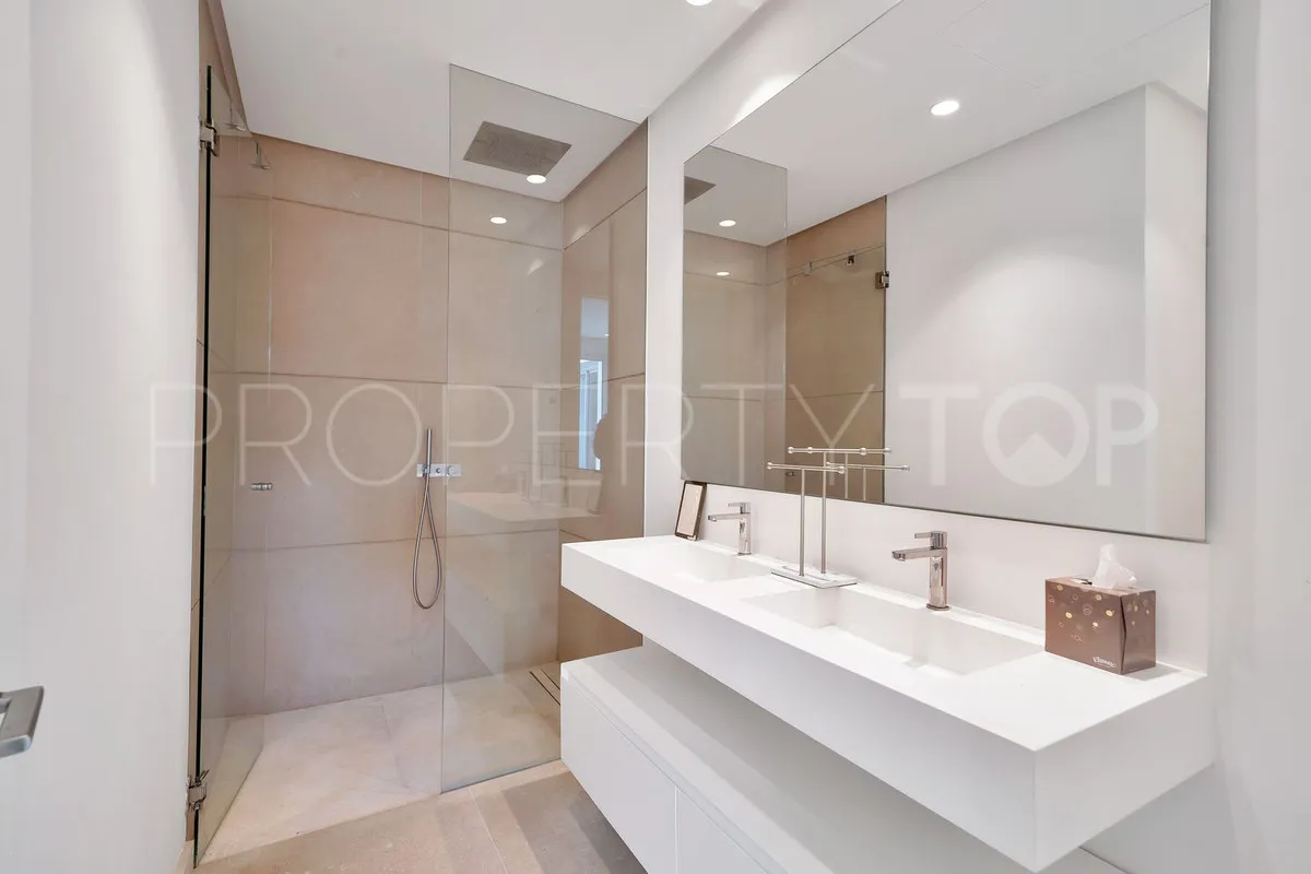 Comprar apartamento en Benahavis