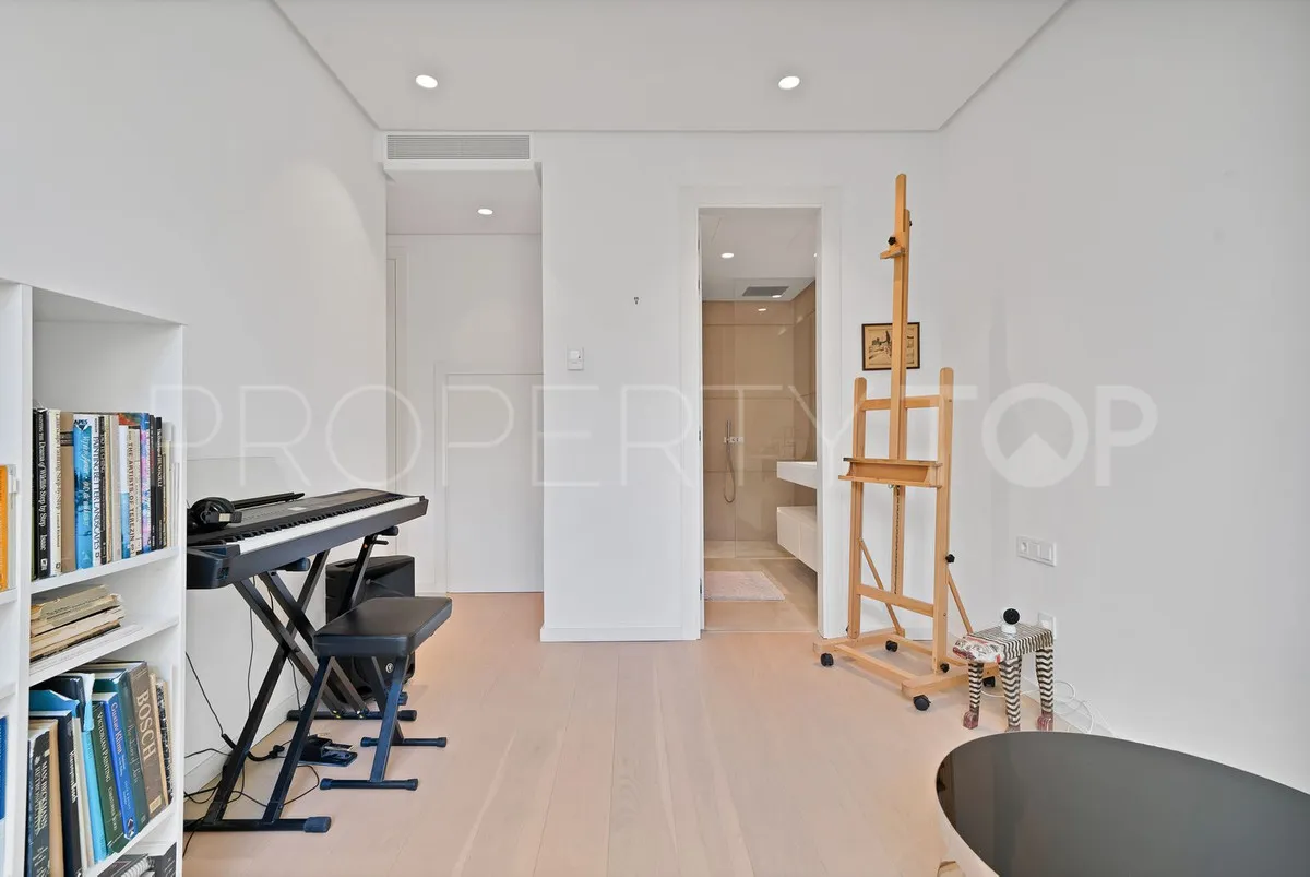 Comprar apartamento en Benahavis