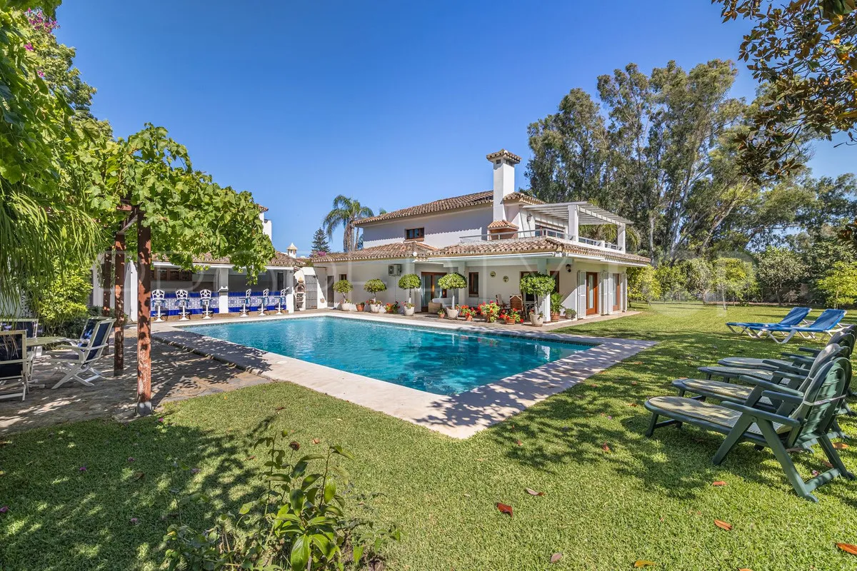Comprar villa en New Golden Mile