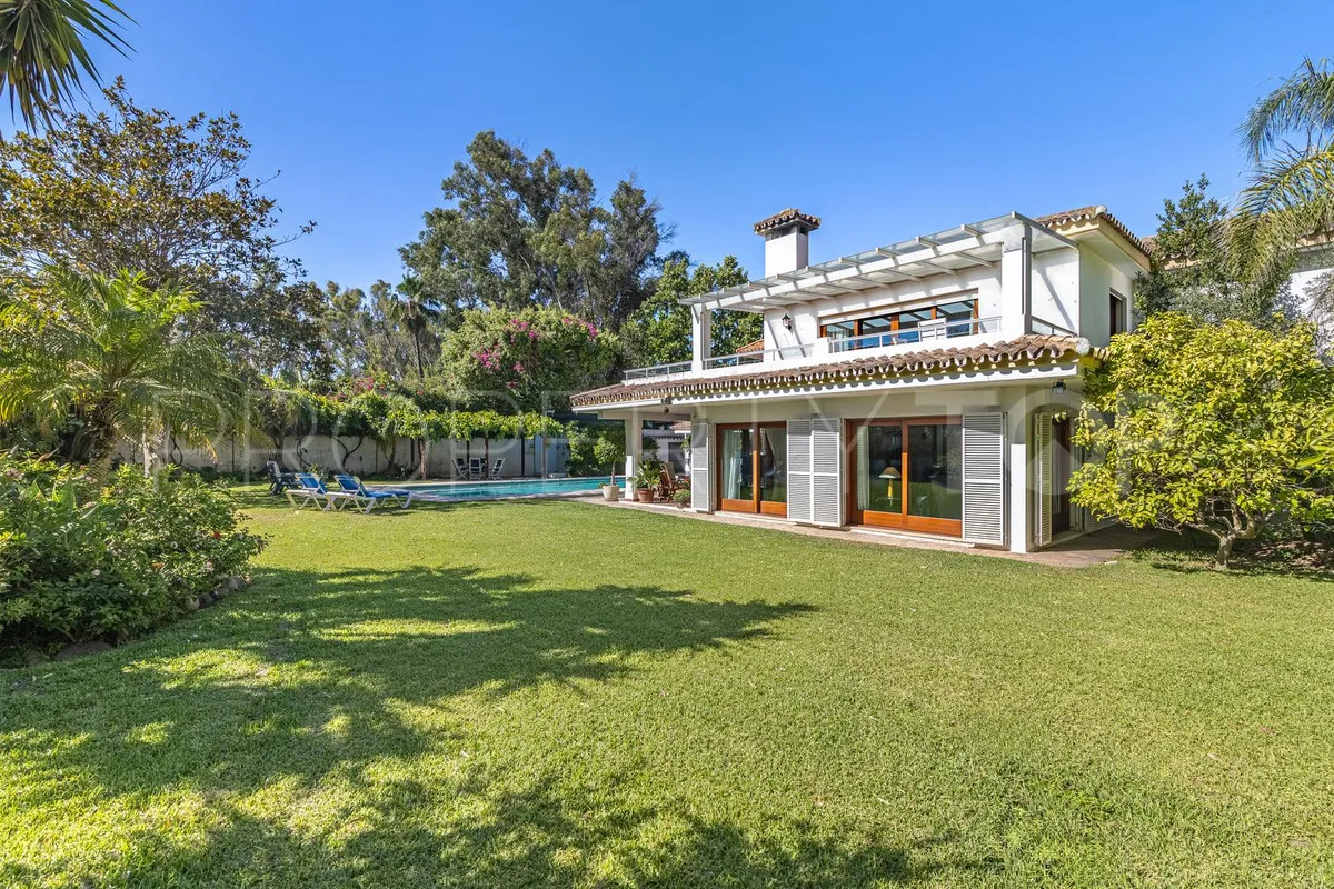 Comprar villa en New Golden Mile