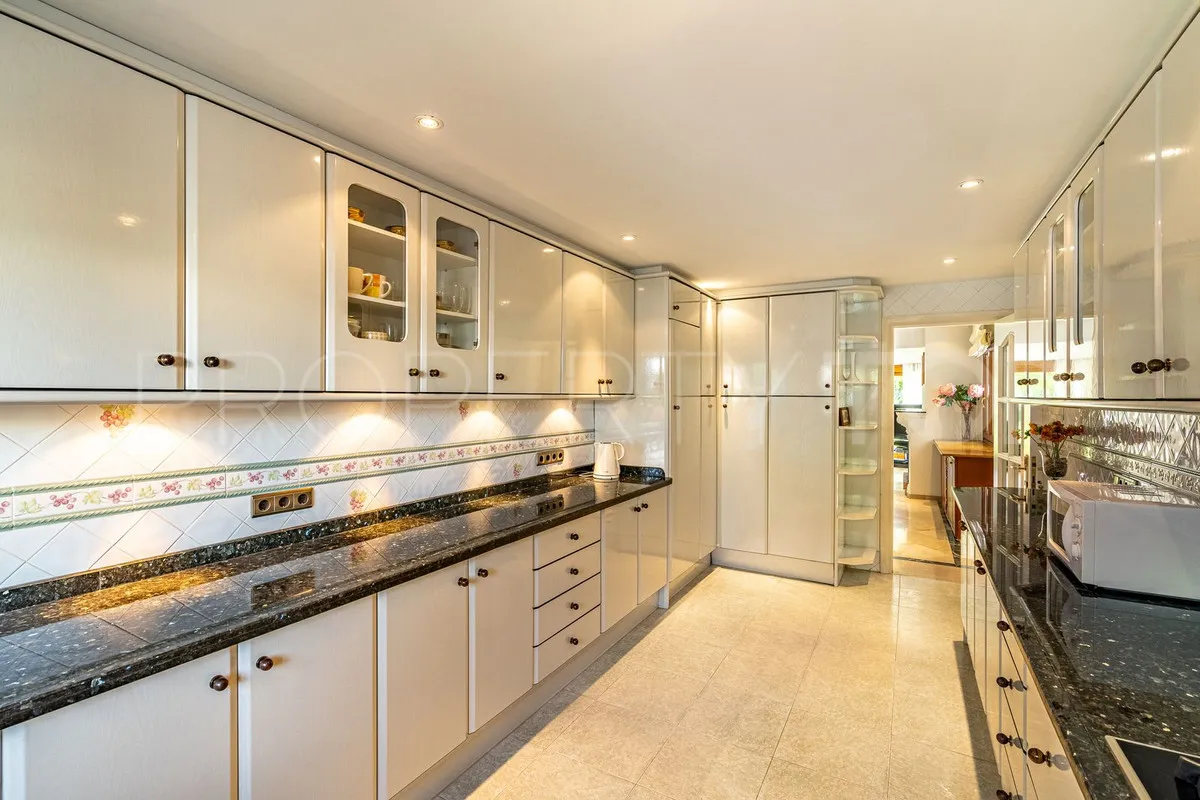 Comprar villa en New Golden Mile