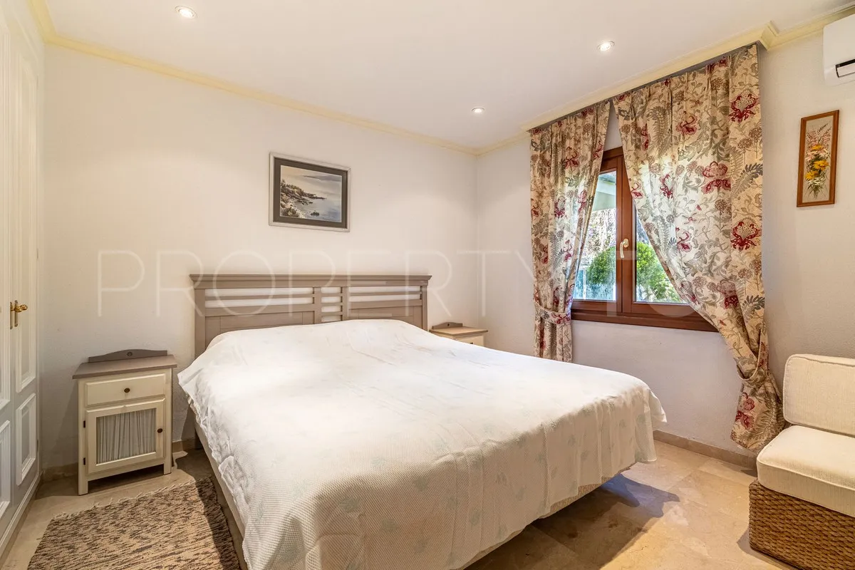 Comprar villa en New Golden Mile