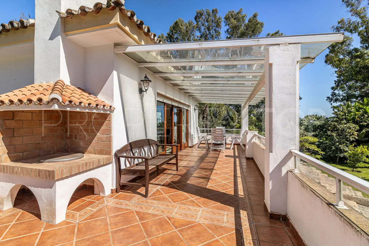 Comprar villa en New Golden Mile