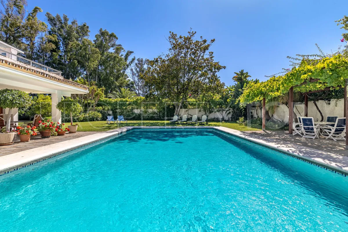 Comprar villa en New Golden Mile