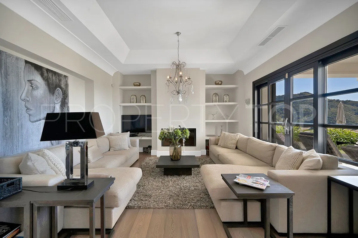 Benahavis villa for sale