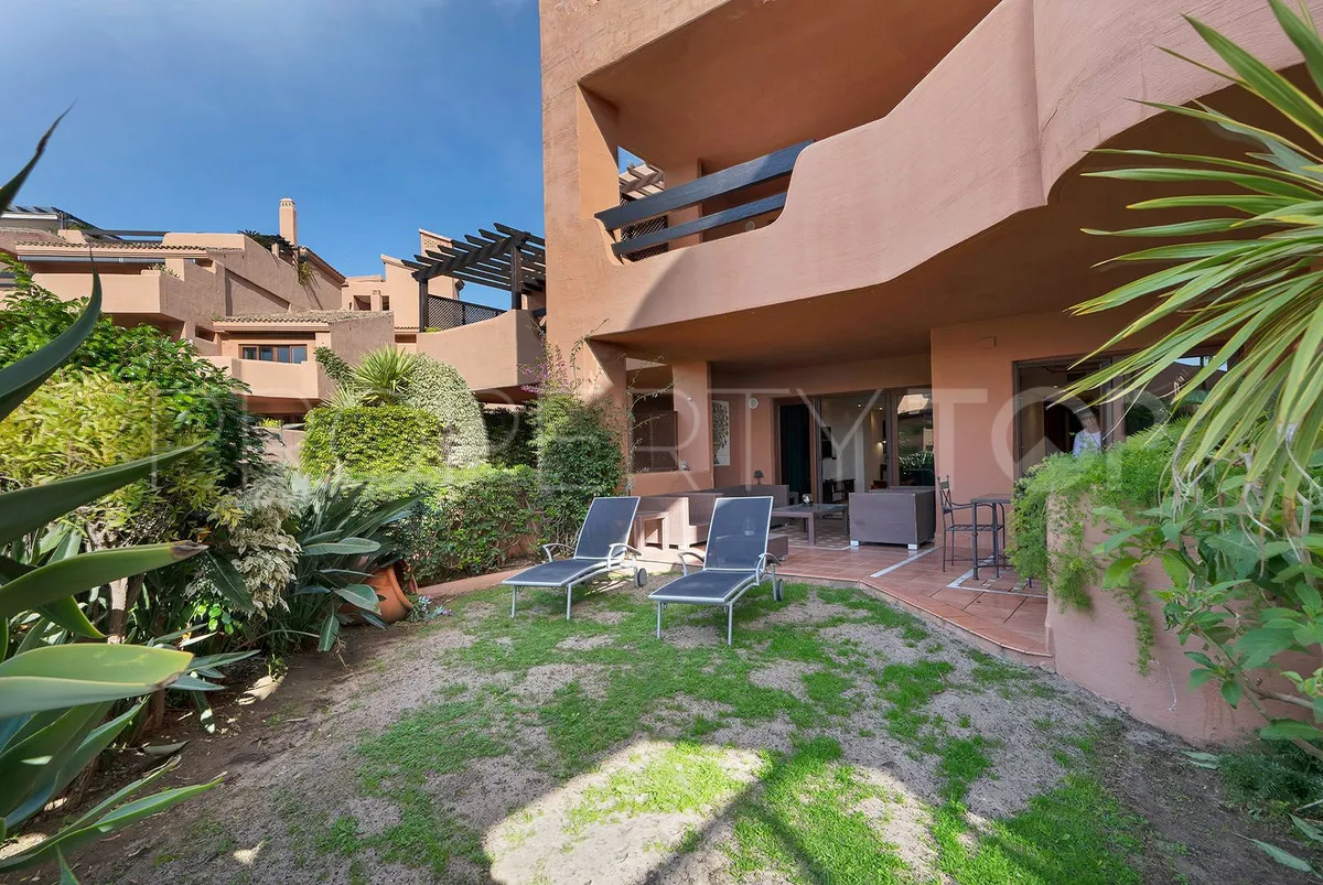 Comprar apartamento planta baja en New Golden Mile