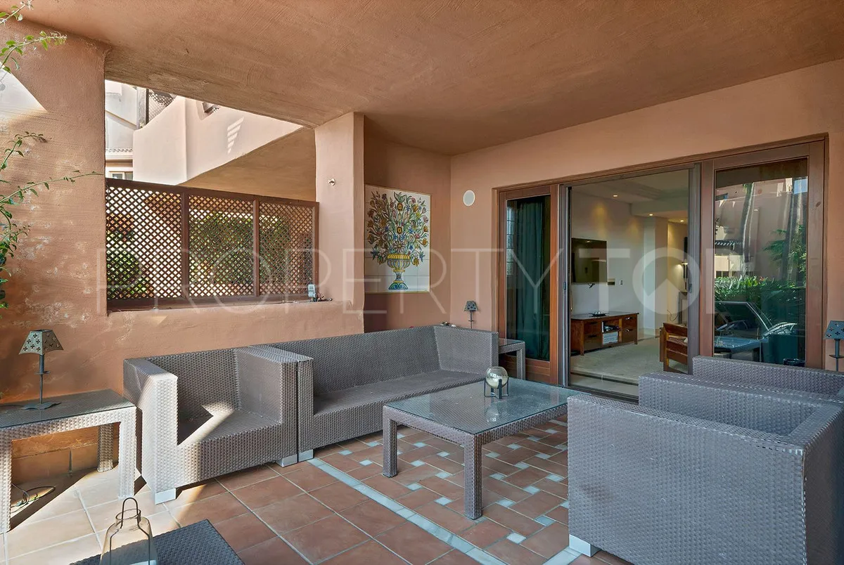 Comprar apartamento planta baja en New Golden Mile