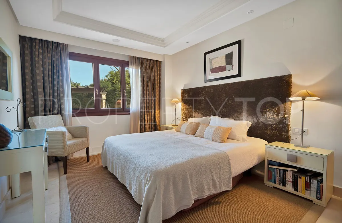 Comprar apartamento planta baja en New Golden Mile