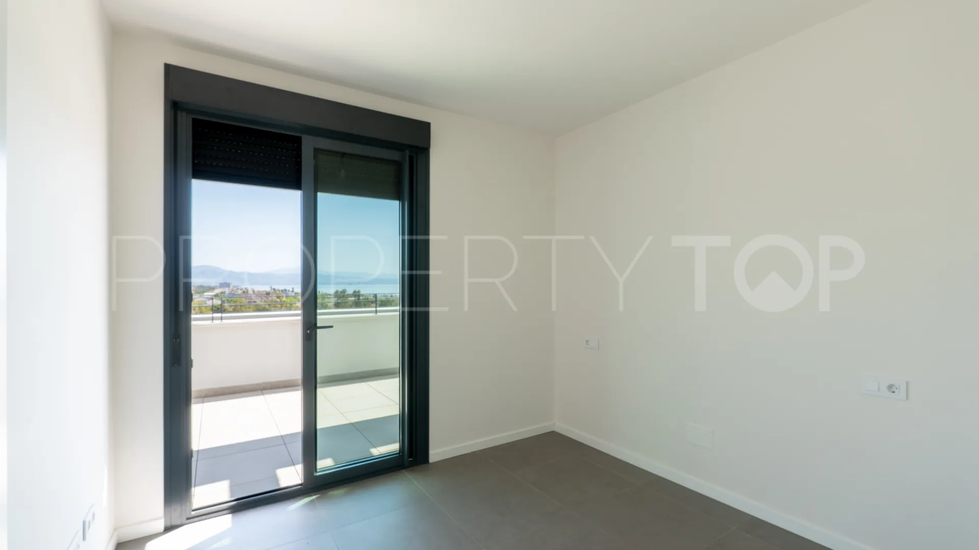 Penthouse for sale in Torremolinos
