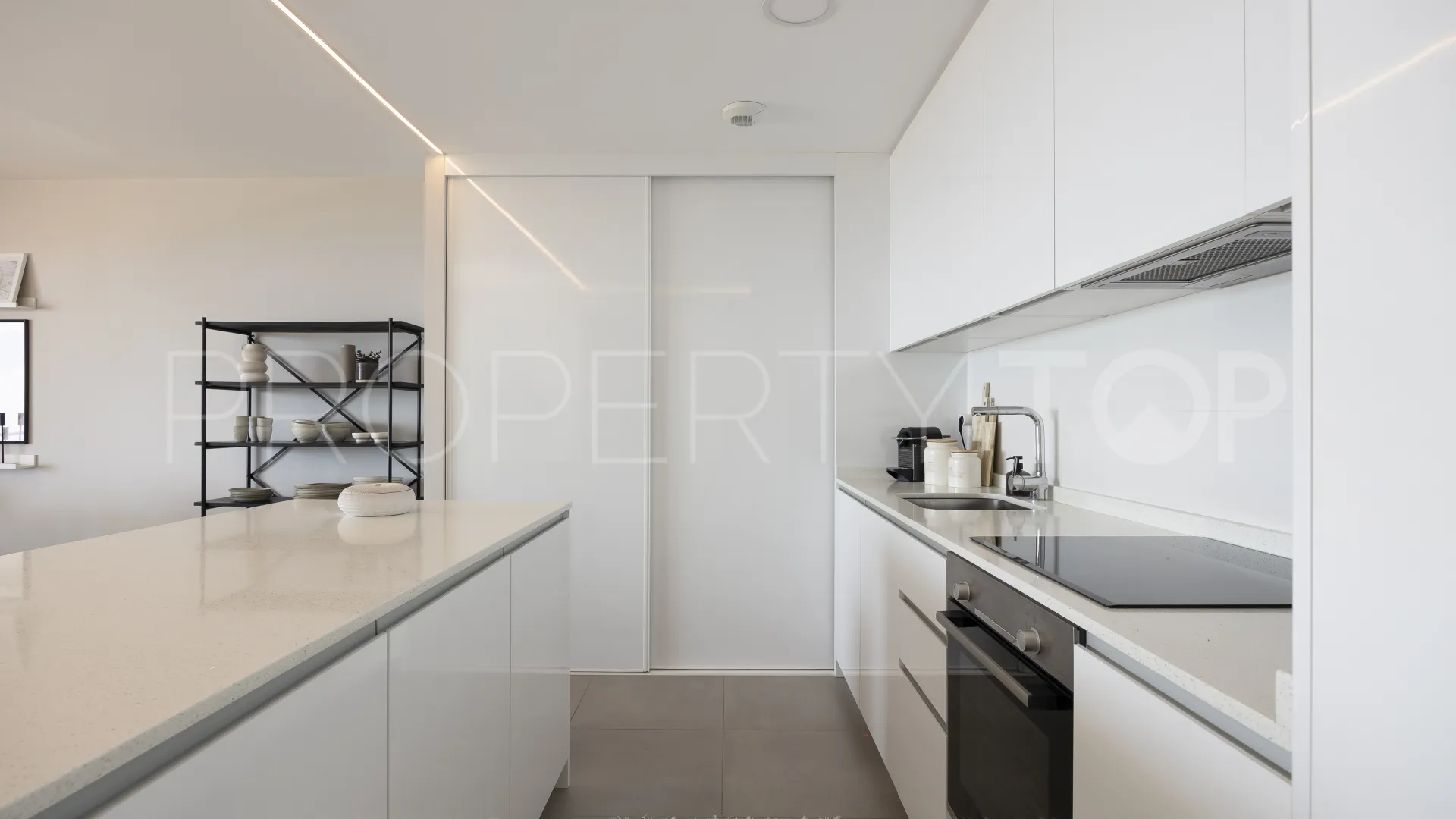 Comprar apartamento en Benalmadena Costa con 2 dormitorios