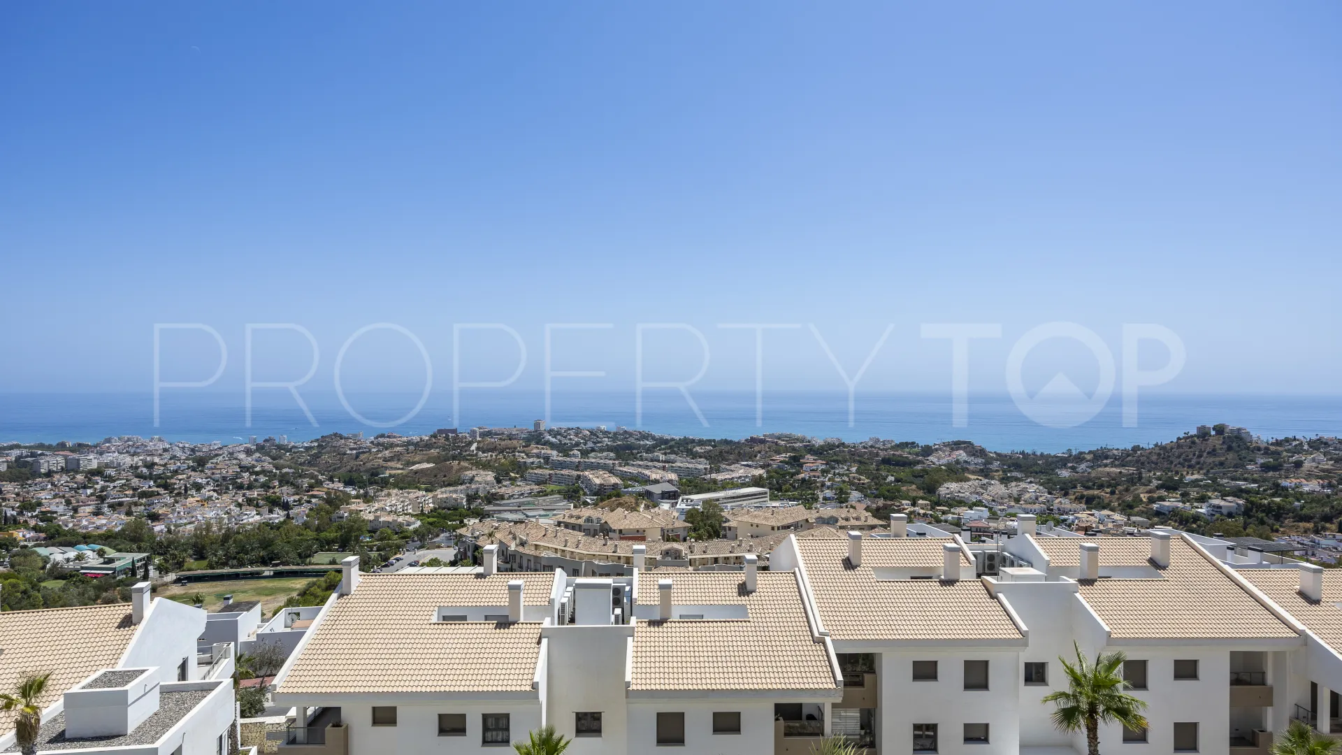 Comprar apartamento en Benalmadena Costa con 2 dormitorios