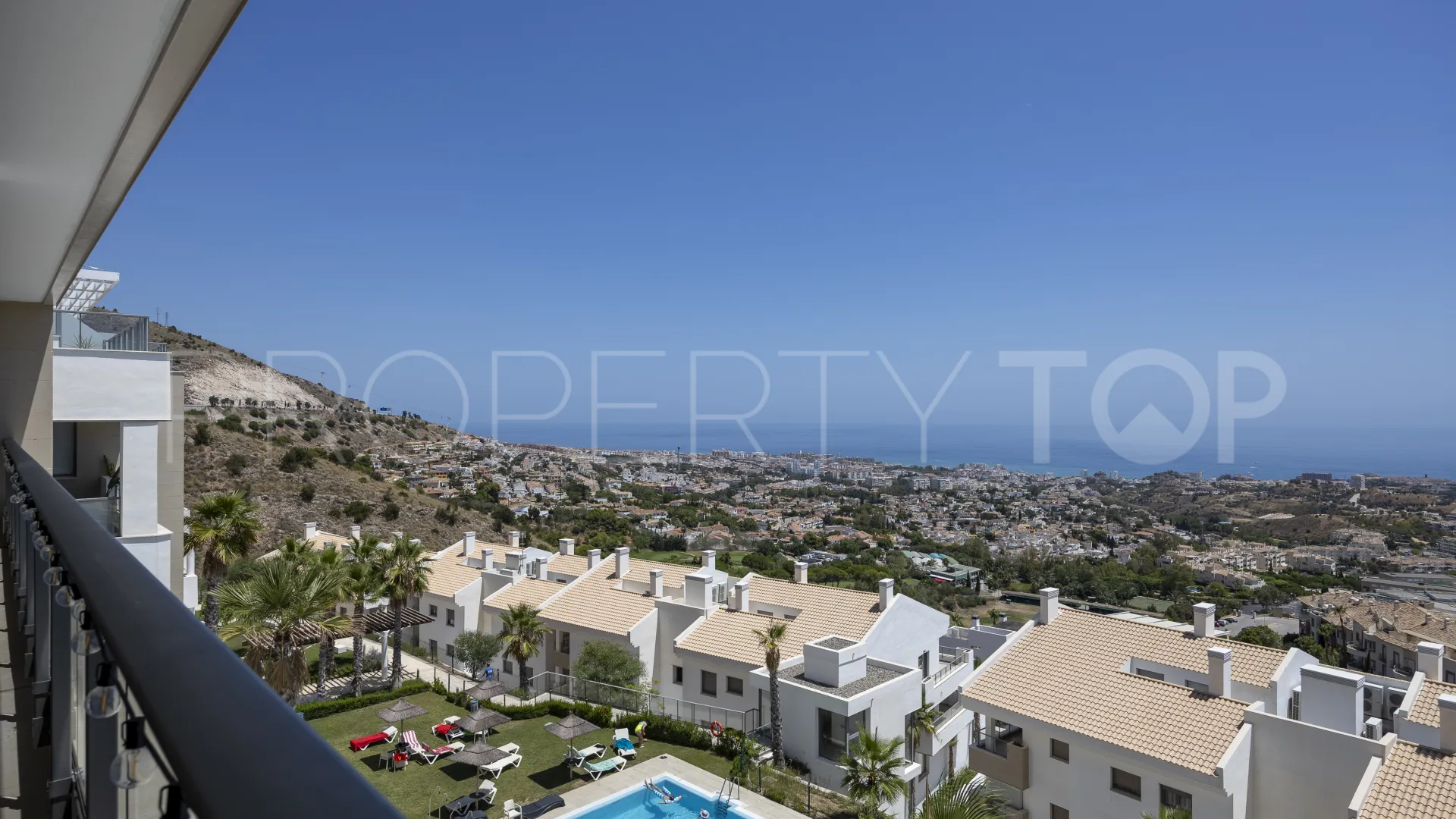 Comprar apartamento en Benalmadena Costa con 2 dormitorios