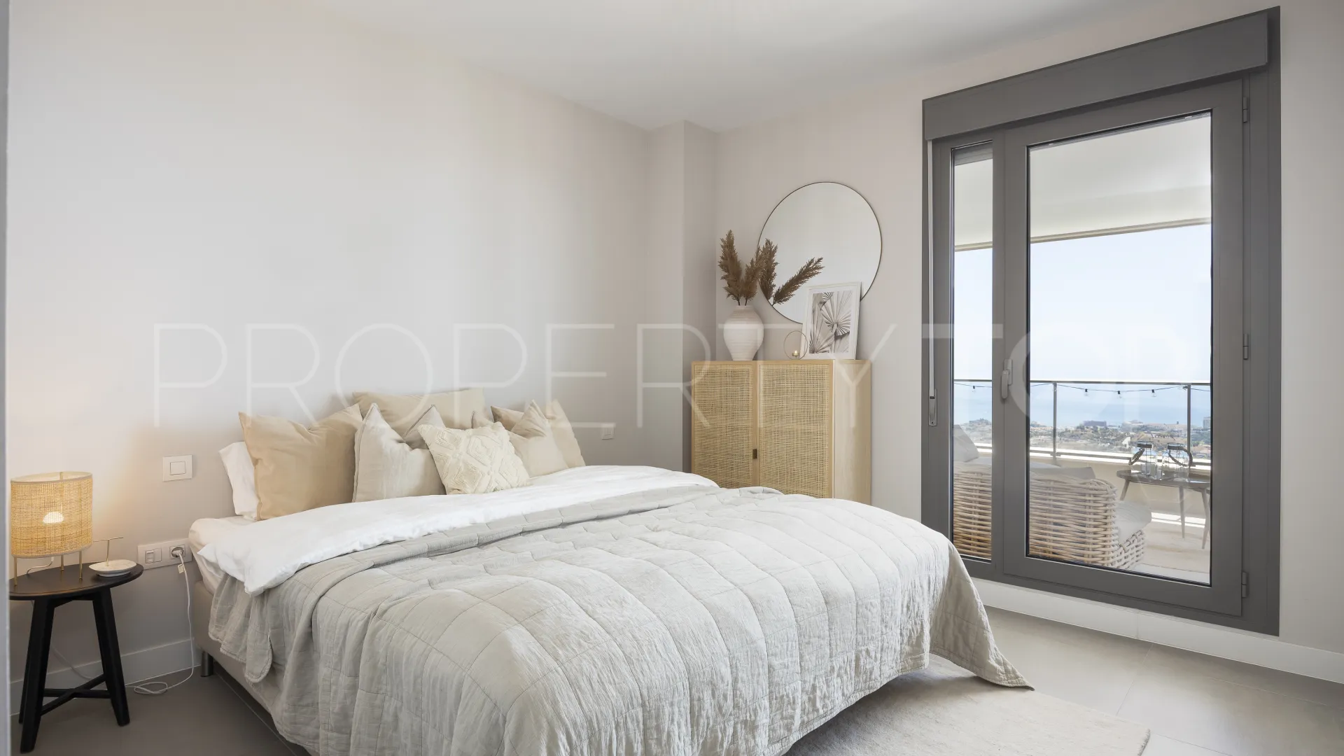 Comprar apartamento en Benalmadena Costa con 2 dormitorios