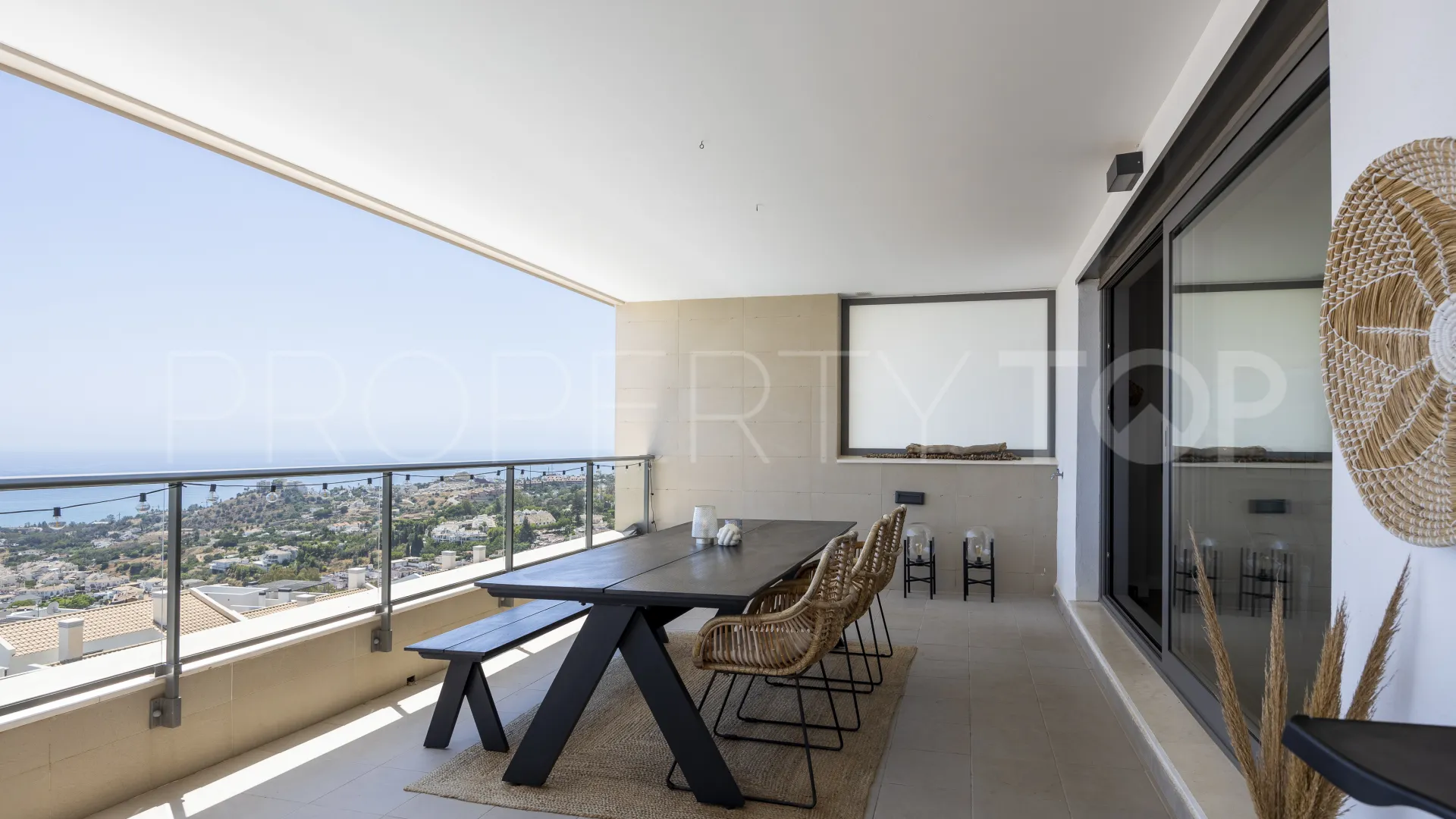 Comprar apartamento en Benalmadena Costa con 2 dormitorios