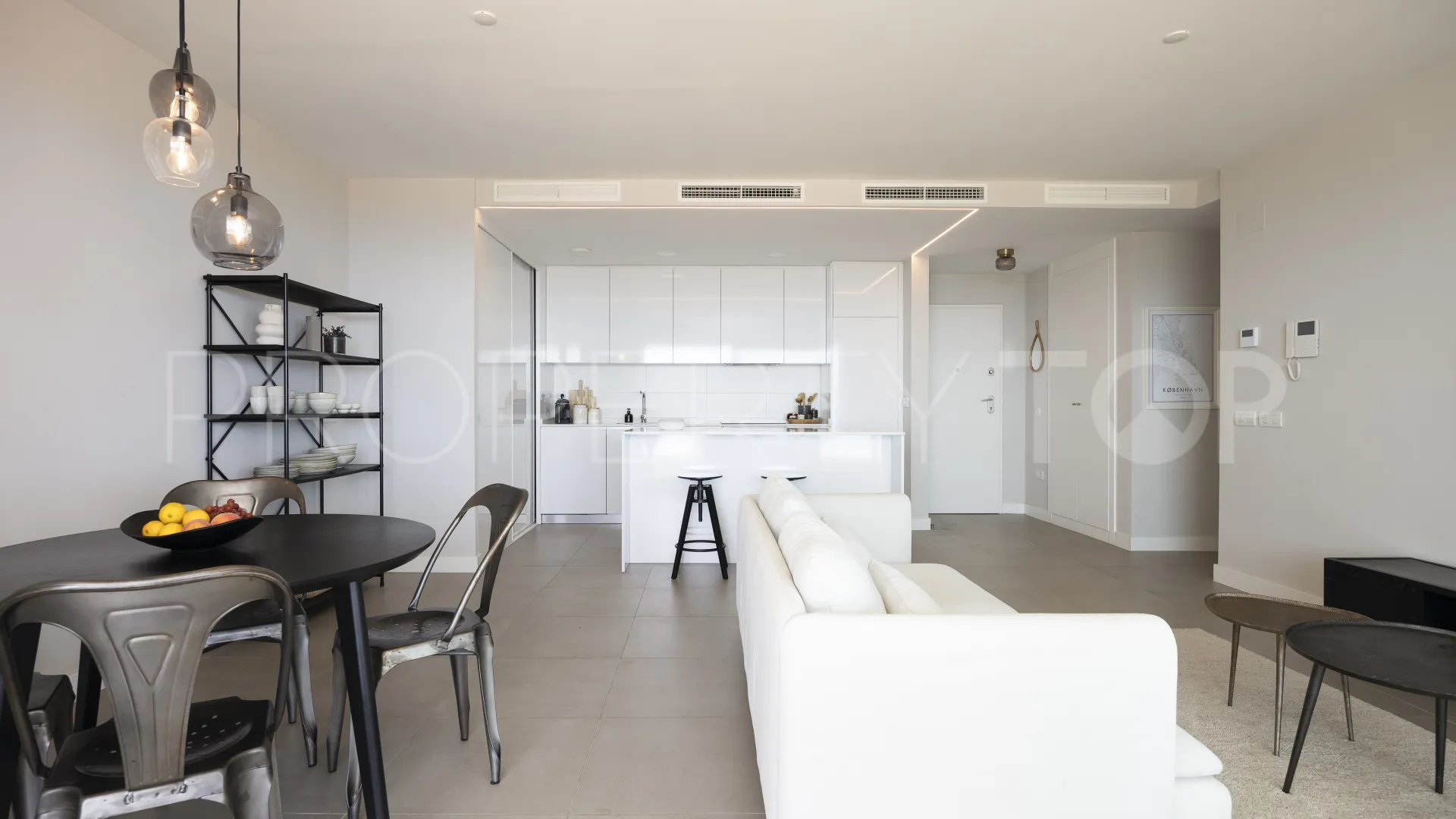 Comprar apartamento en Benalmadena Costa con 2 dormitorios