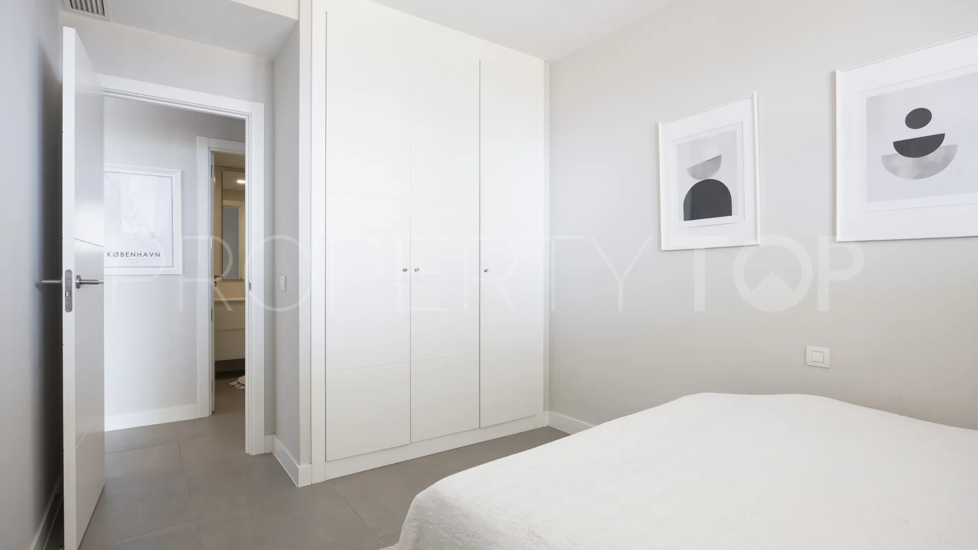 Comprar apartamento en Benalmadena Costa con 2 dormitorios