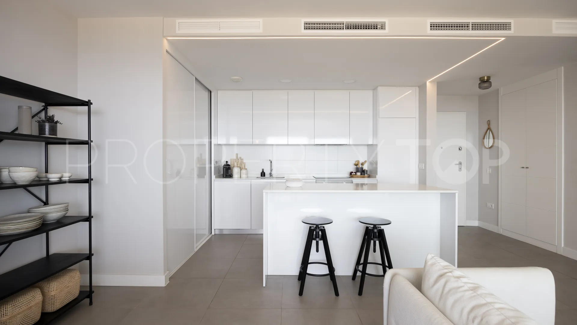 Comprar apartamento en Benalmadena Costa con 2 dormitorios