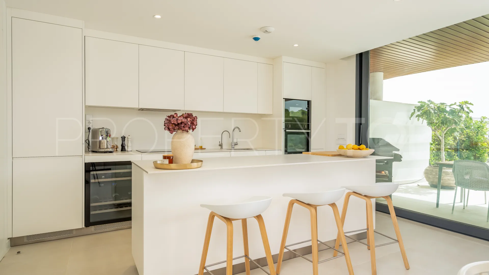 Ground floor apartment for sale in El Higueron