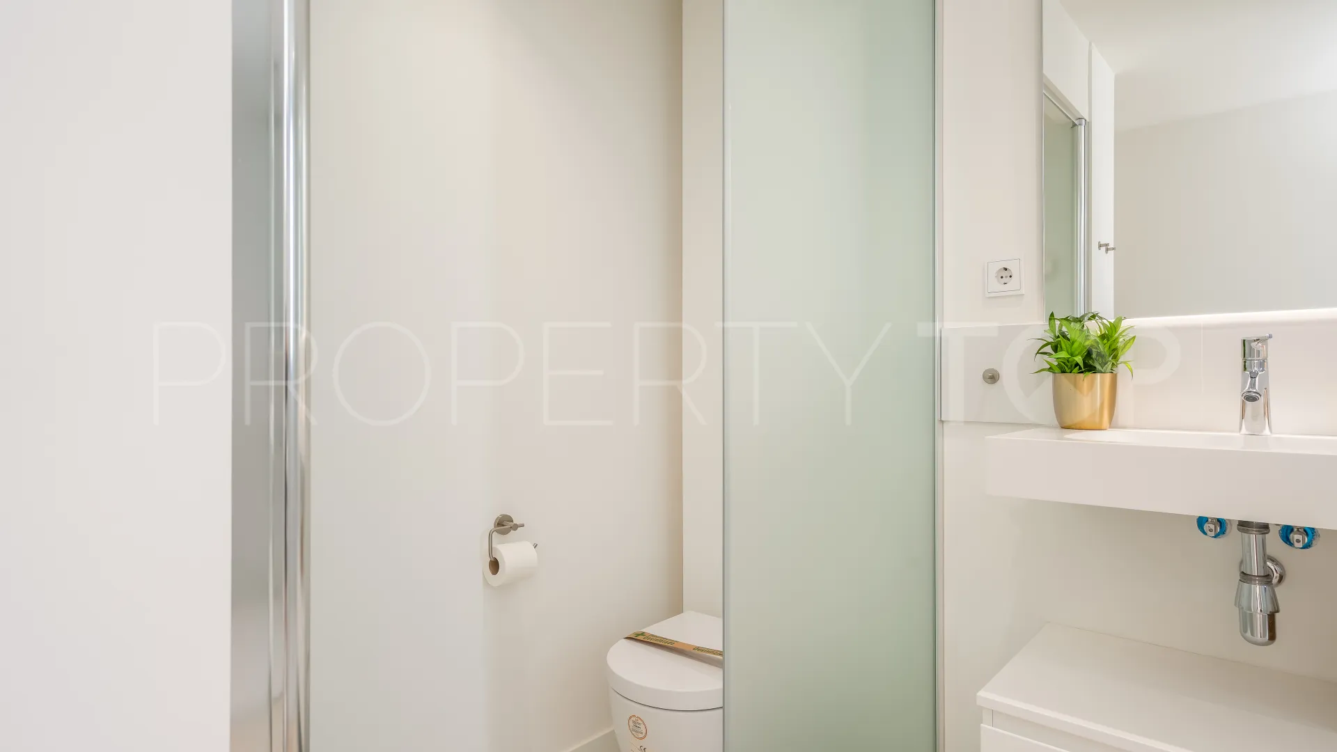 Ground floor apartment for sale in El Higueron