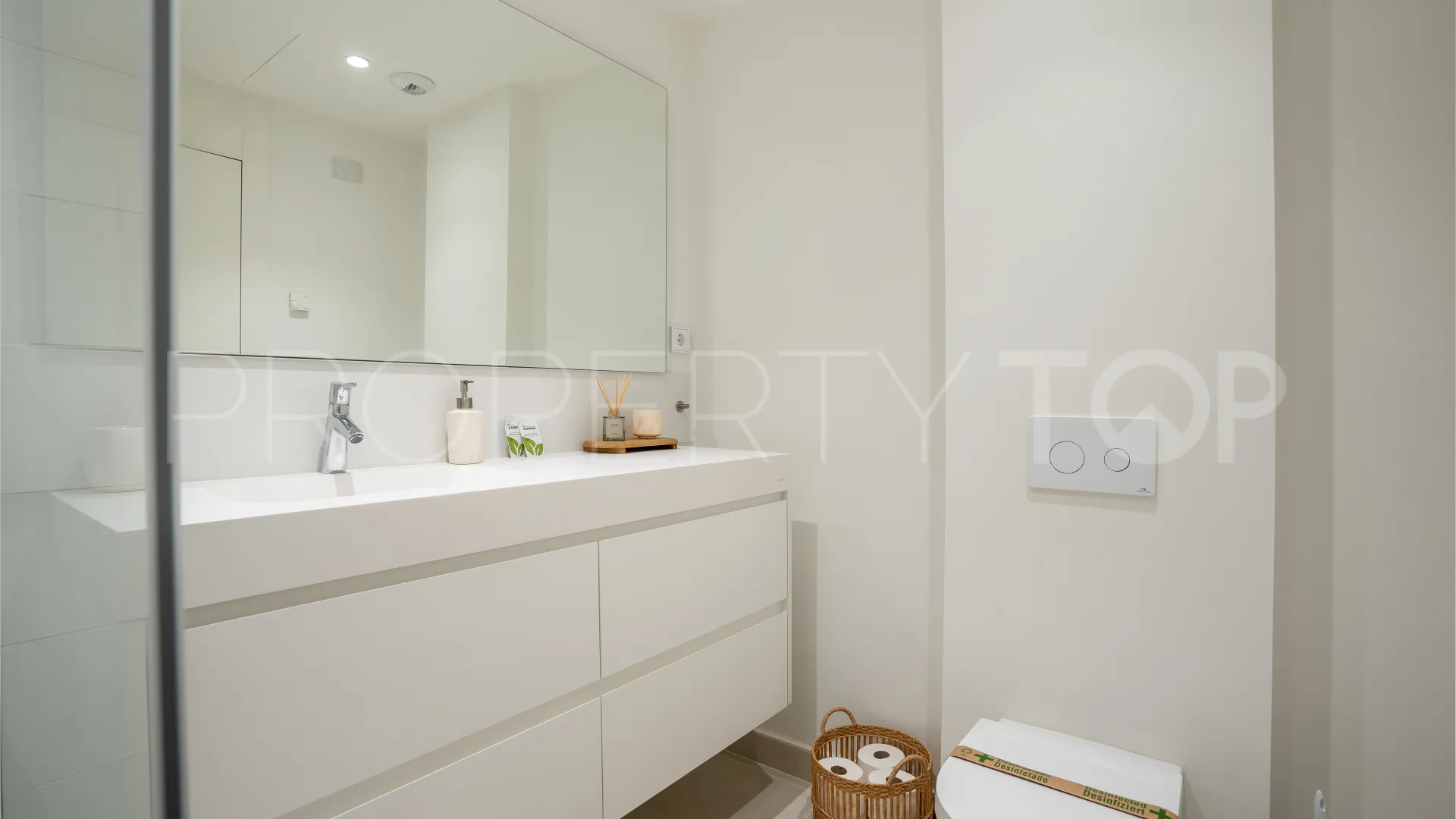Ground floor apartment for sale in El Higueron