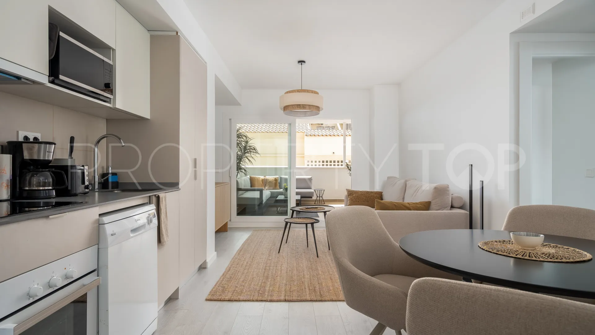 Apartamento planta baja a la venta en Torreblanca con 3 dormitorios