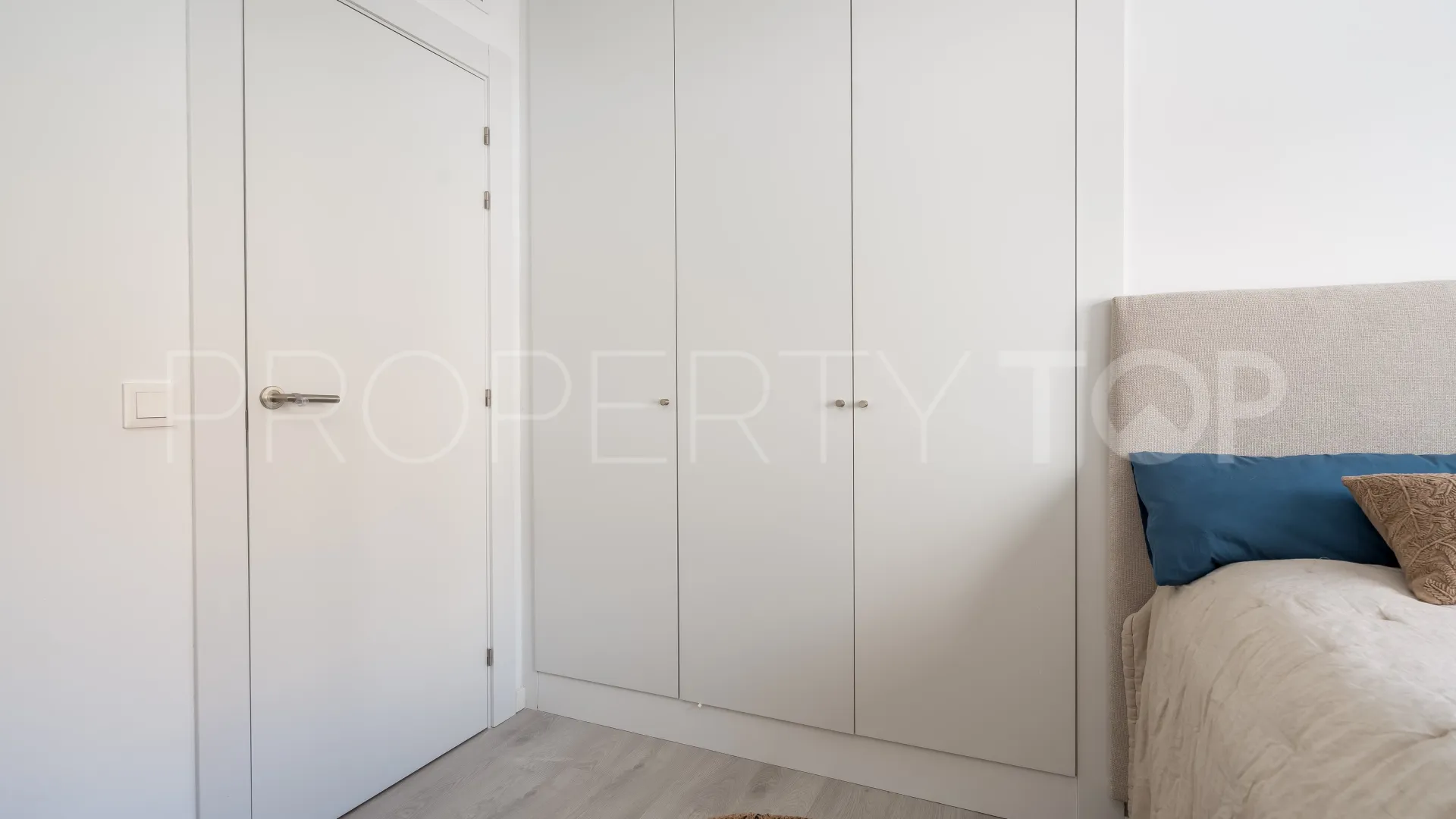 Apartamento planta baja a la venta en Torreblanca con 3 dormitorios