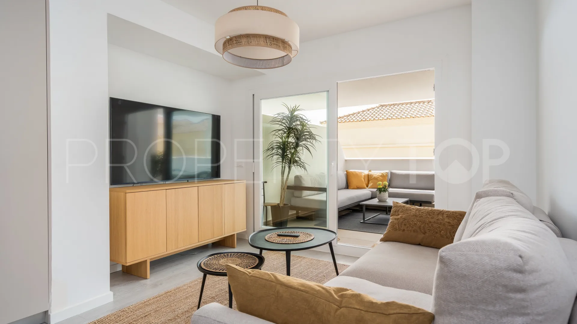 Apartamento planta baja a la venta en Torreblanca con 3 dormitorios