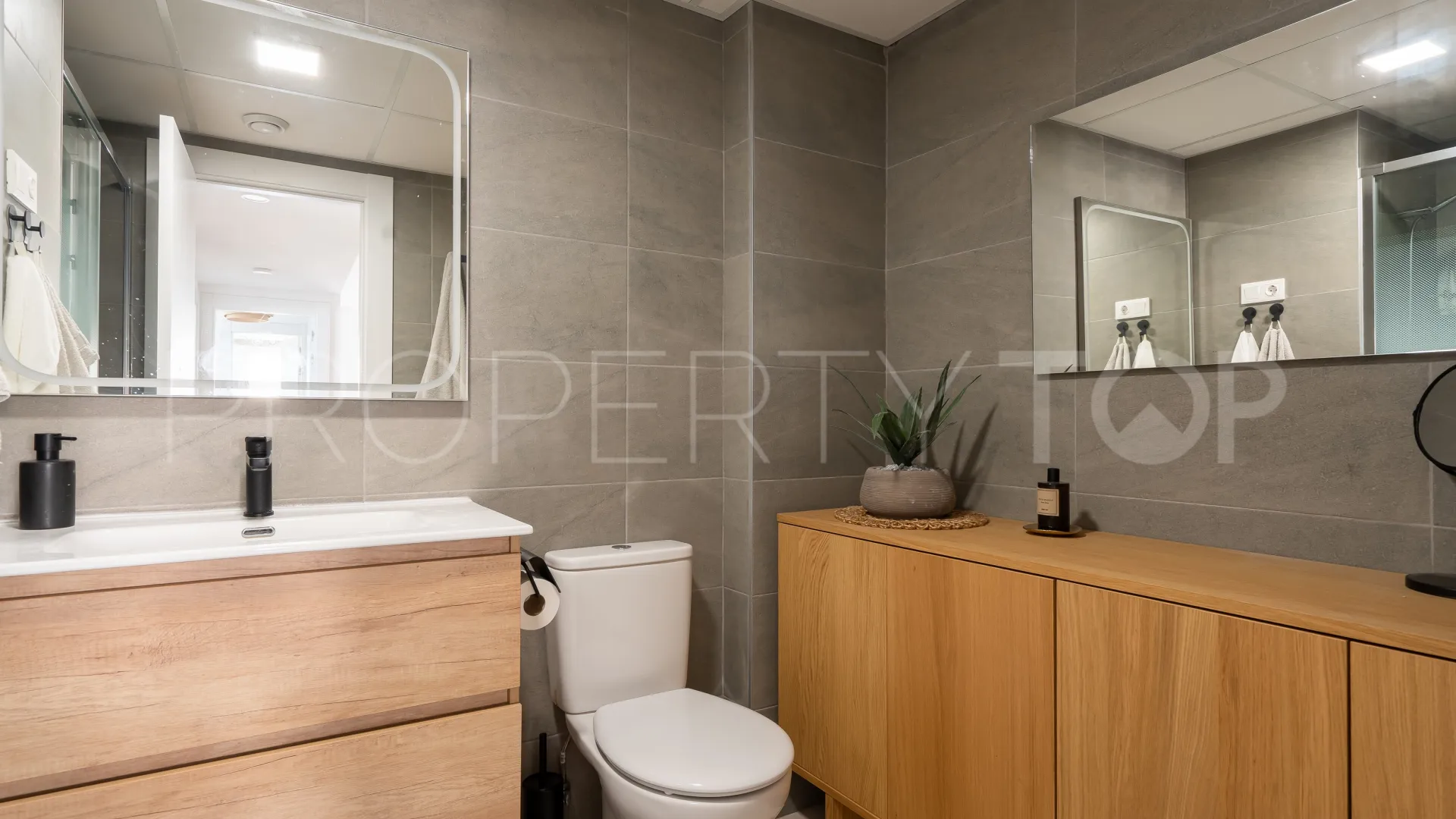 Apartamento planta baja a la venta en Torreblanca con 3 dormitorios