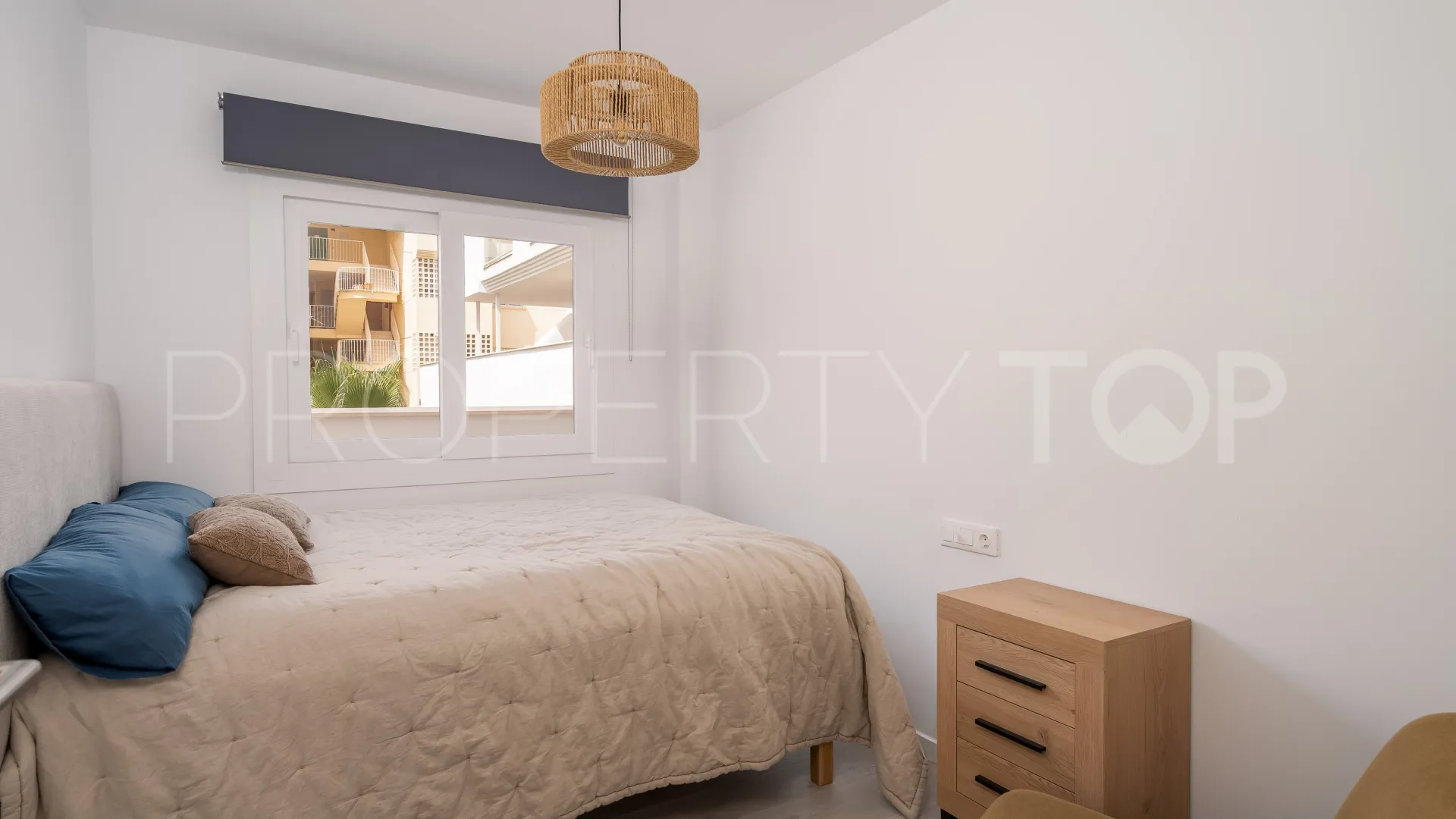 Apartamento planta baja a la venta en Torreblanca con 3 dormitorios