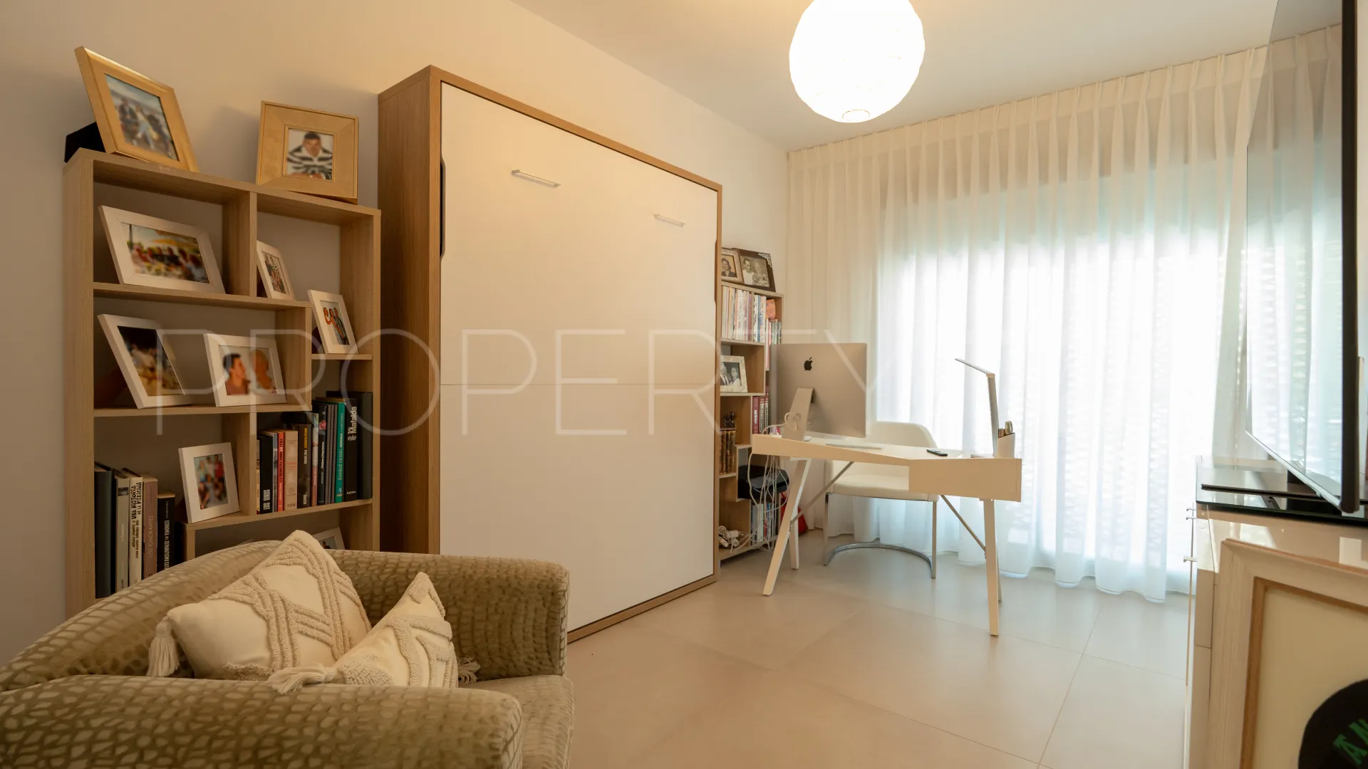 Duplex penthouse for sale in Benalmadena Pueblo with 3 bedrooms