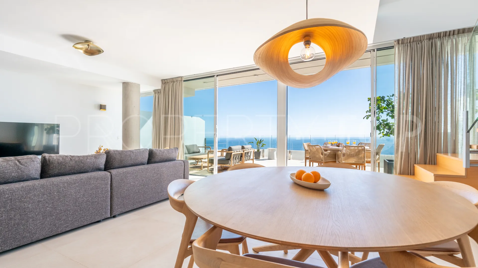Buy duplex penthouse in Benalmadena Pueblo