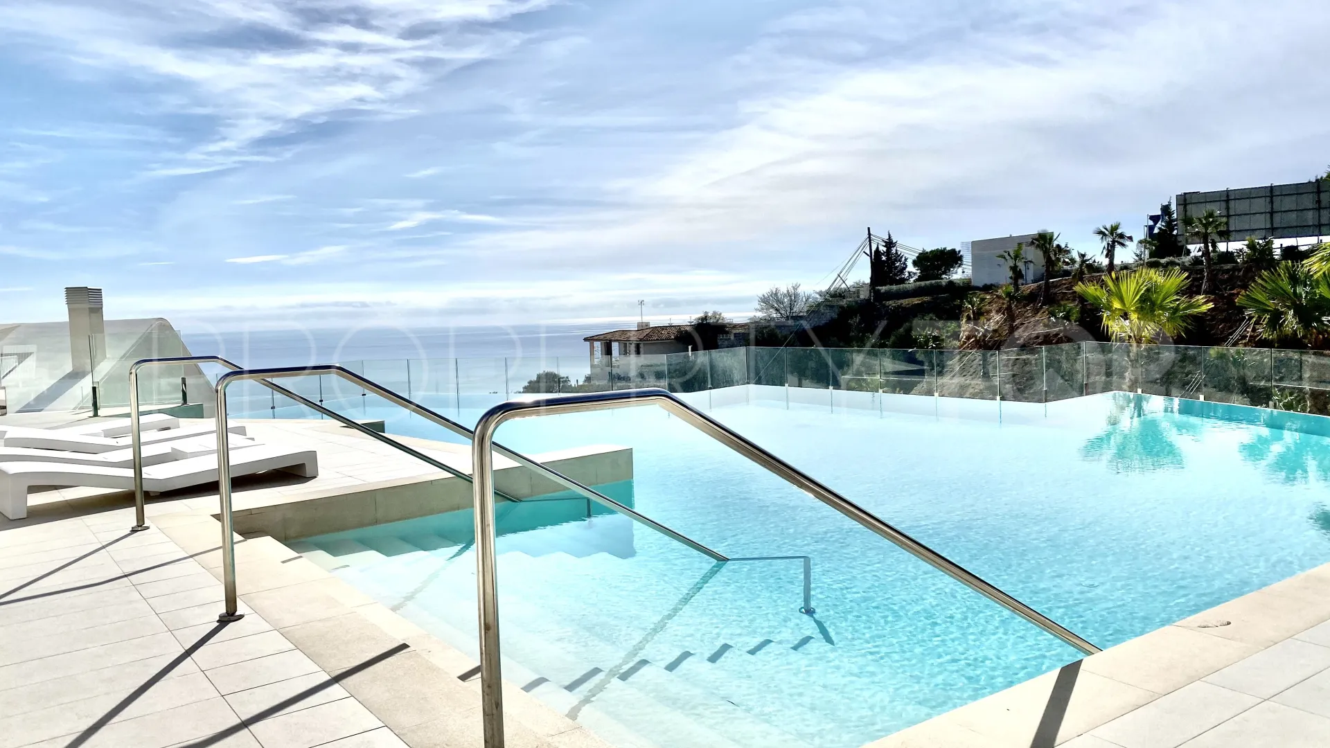 Buy duplex penthouse in Benalmadena Pueblo