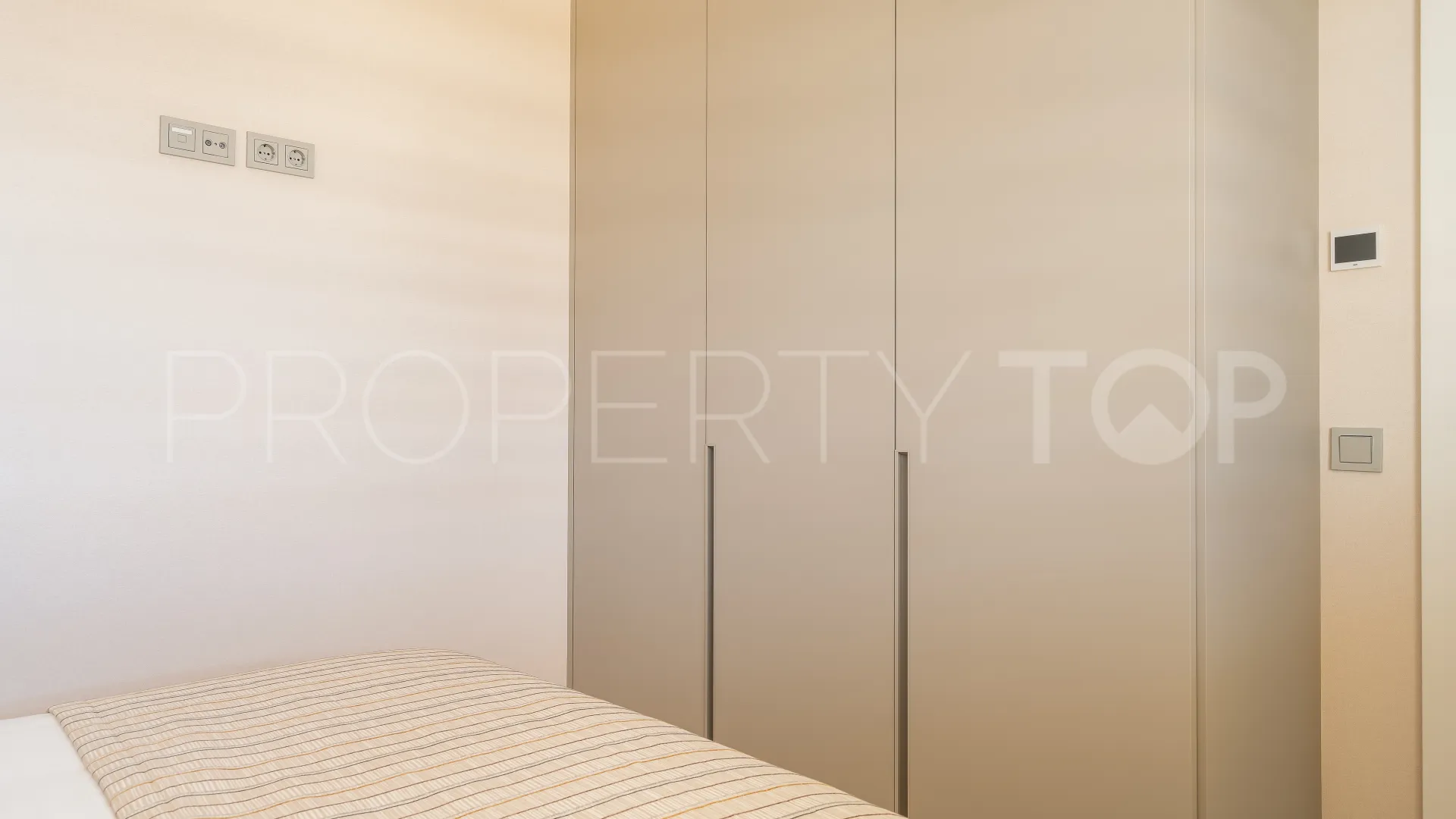 El Higueron, apartamento en venta con 3 dormitorios