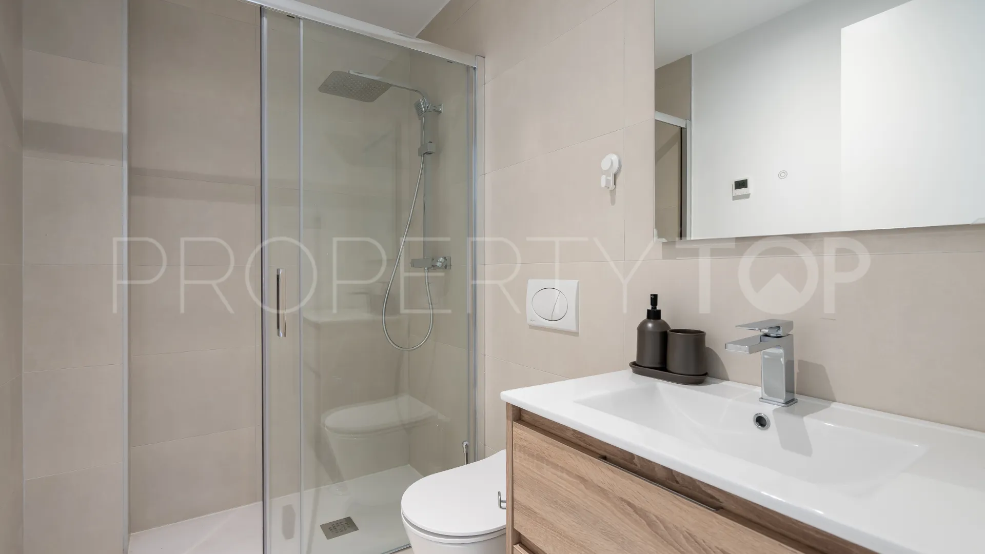 Se vende apartamento en El Higueron