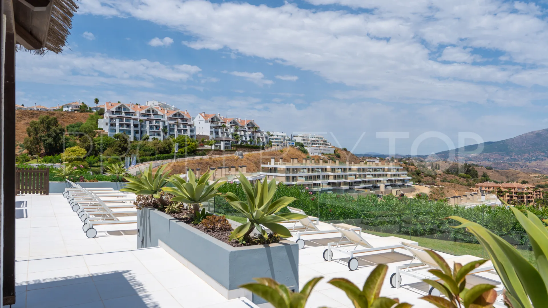 Calanova Golf 1 bedroom ground floor apartment for sale