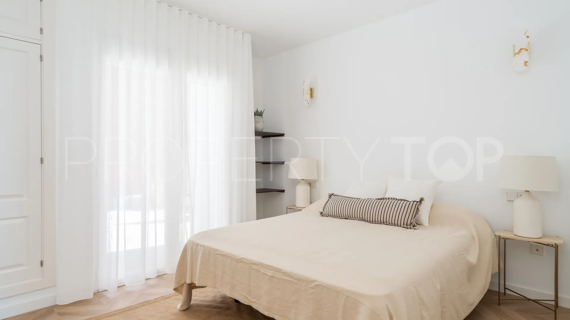 For sale town house in Benalmadena Costa