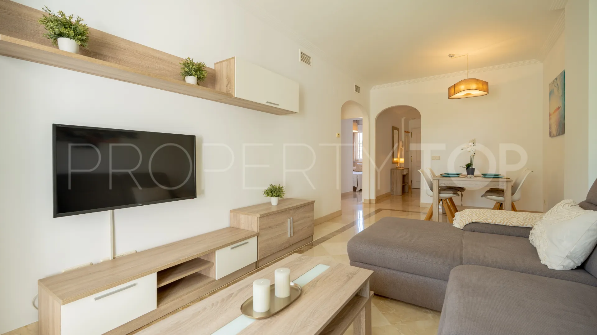 For sale ground floor apartment in Calanova Golf