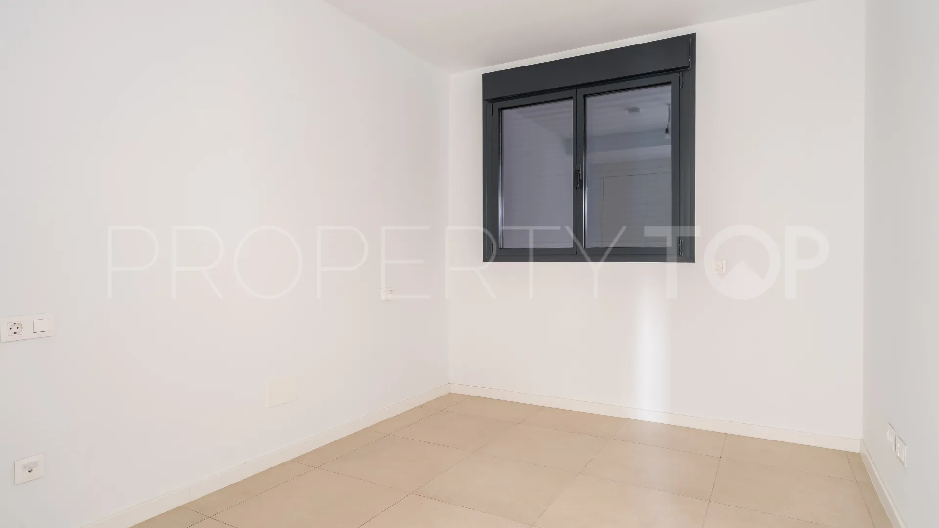 For sale Los Alamos apartment