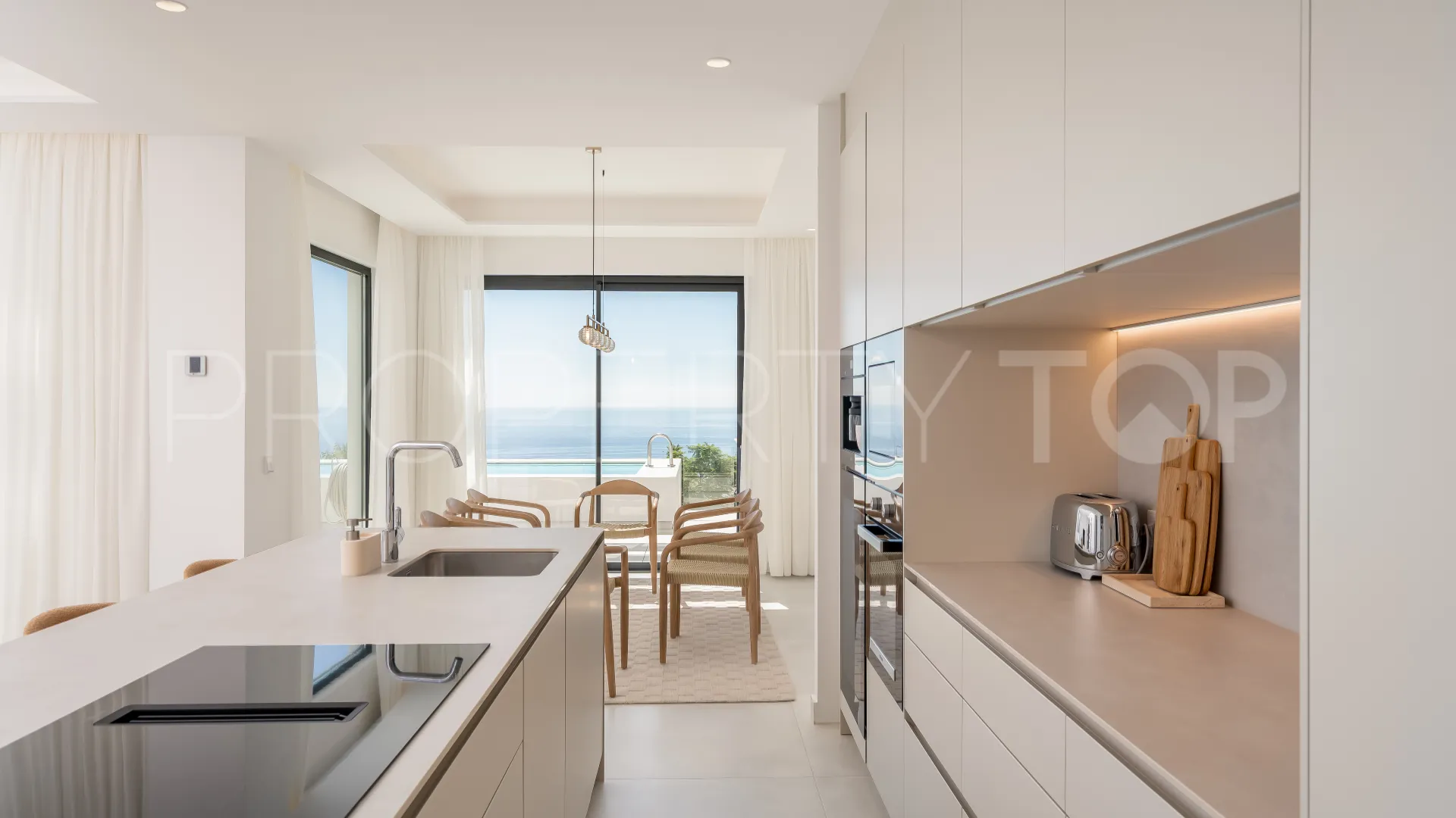 For sale apartment in Benalmadena Costa