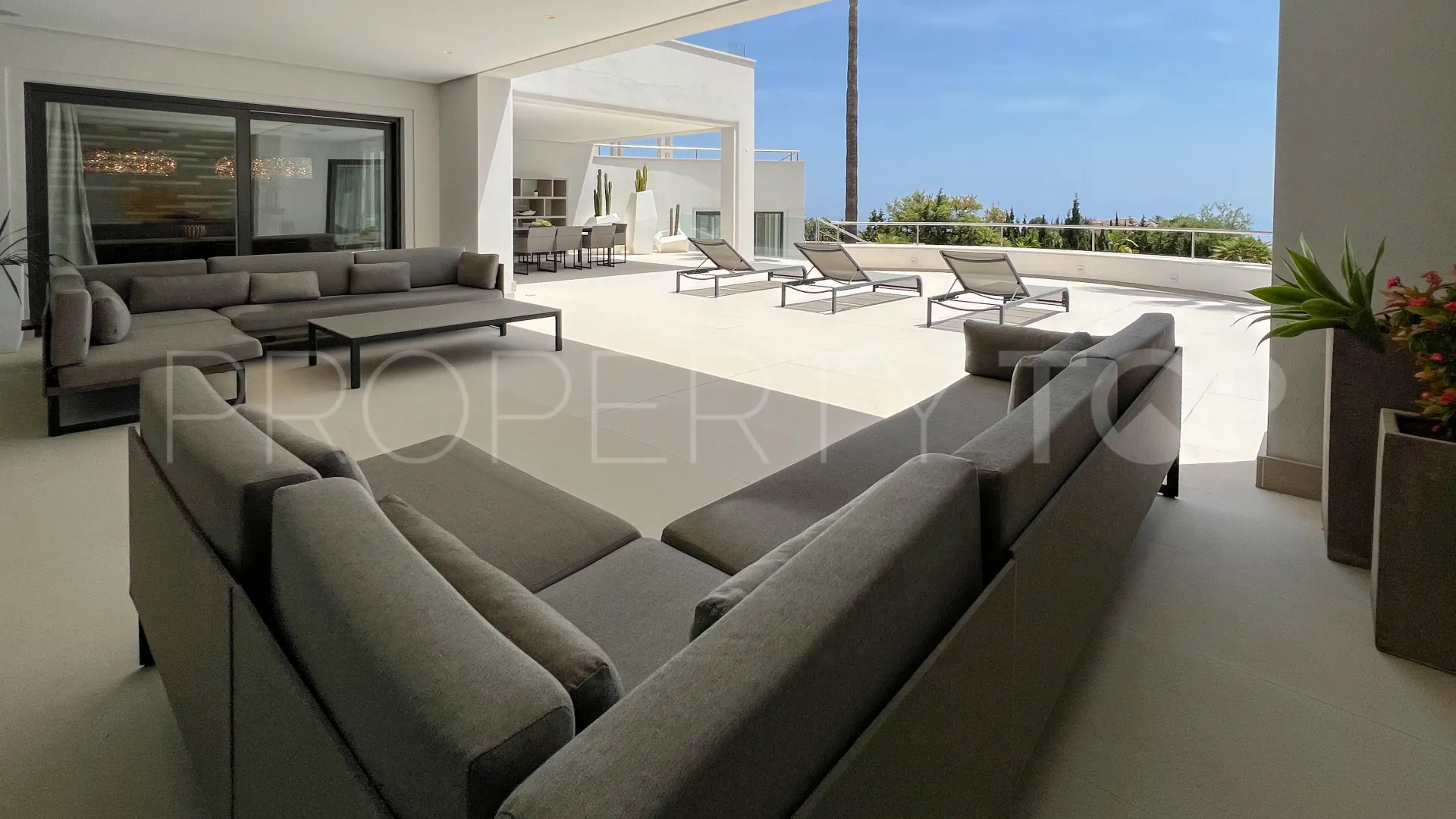 Villa for sale in La Zagaleta