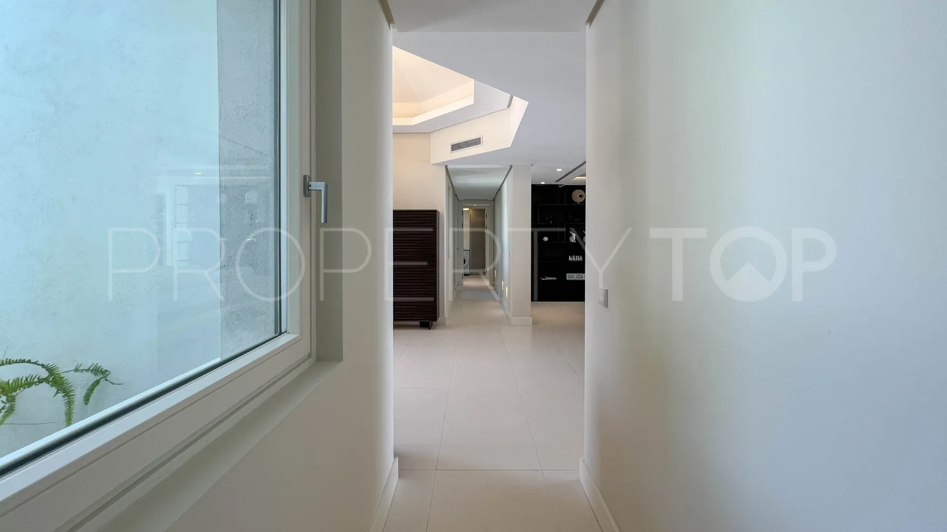 Villa for sale in La Zagaleta