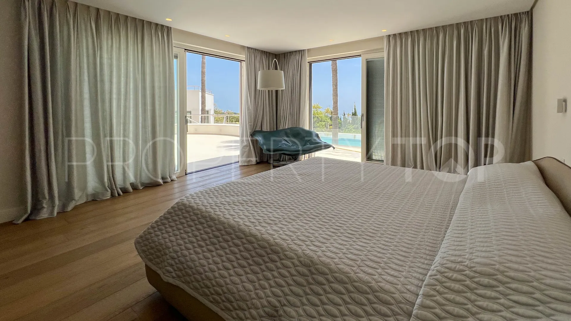 Villa for sale in La Zagaleta