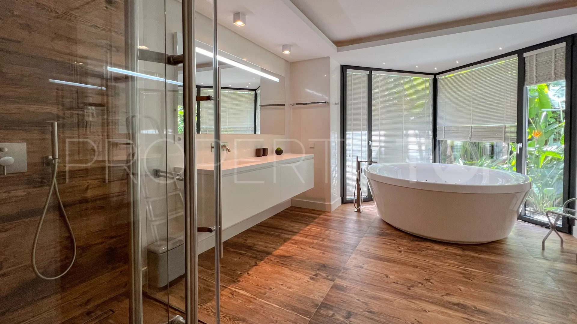 Villa for sale in La Zagaleta
