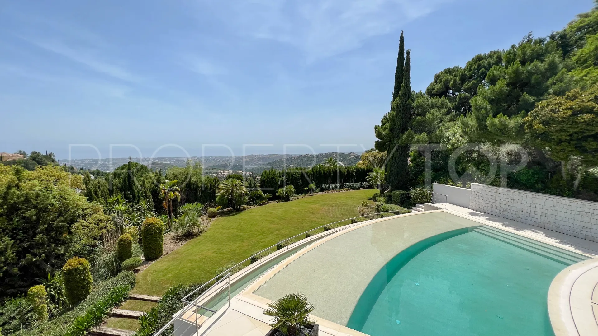 Villa for sale in La Zagaleta