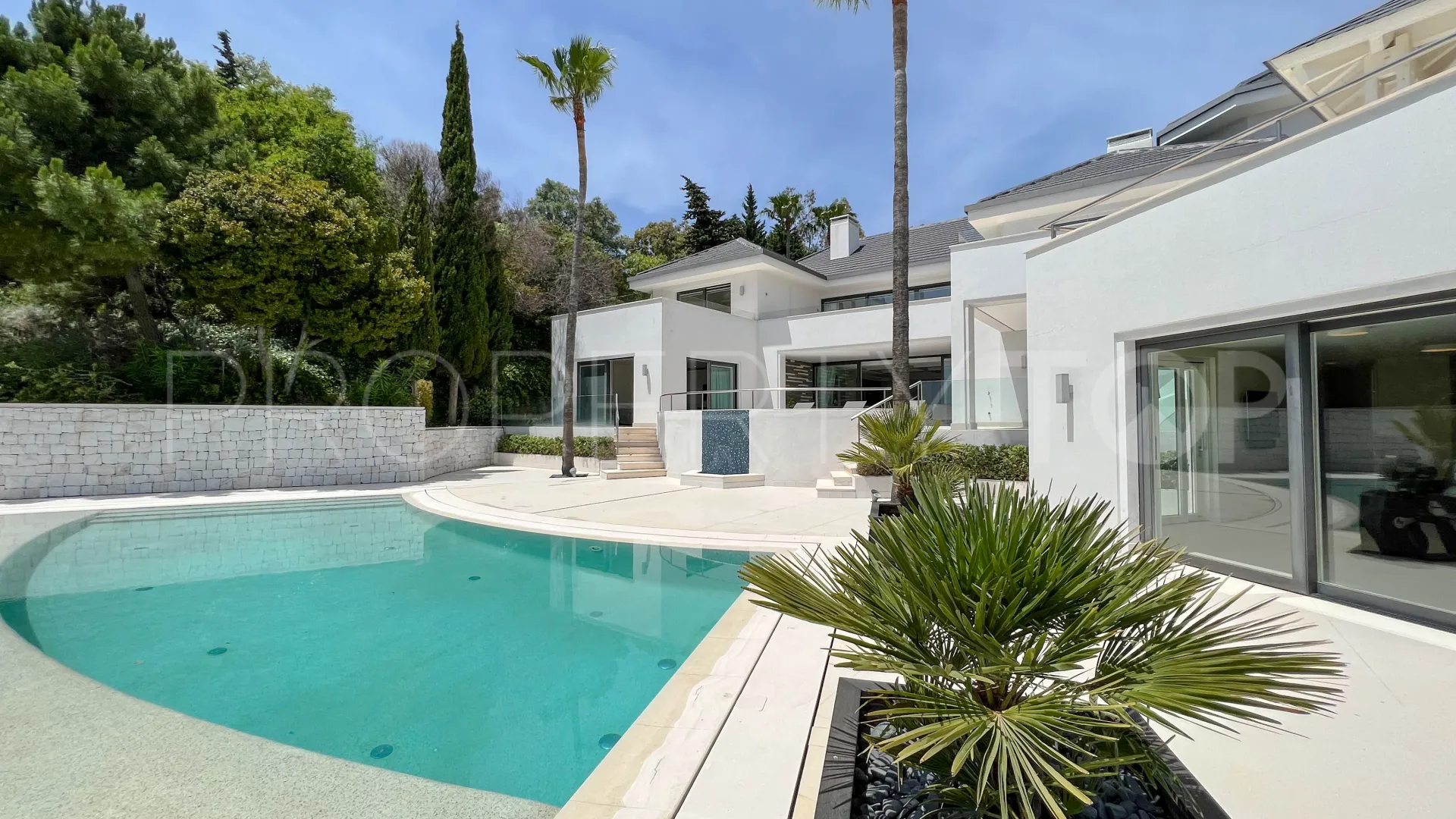 Villa for sale in La Zagaleta