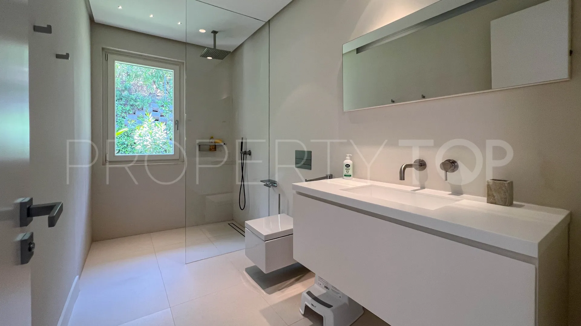 Villa for sale in La Zagaleta