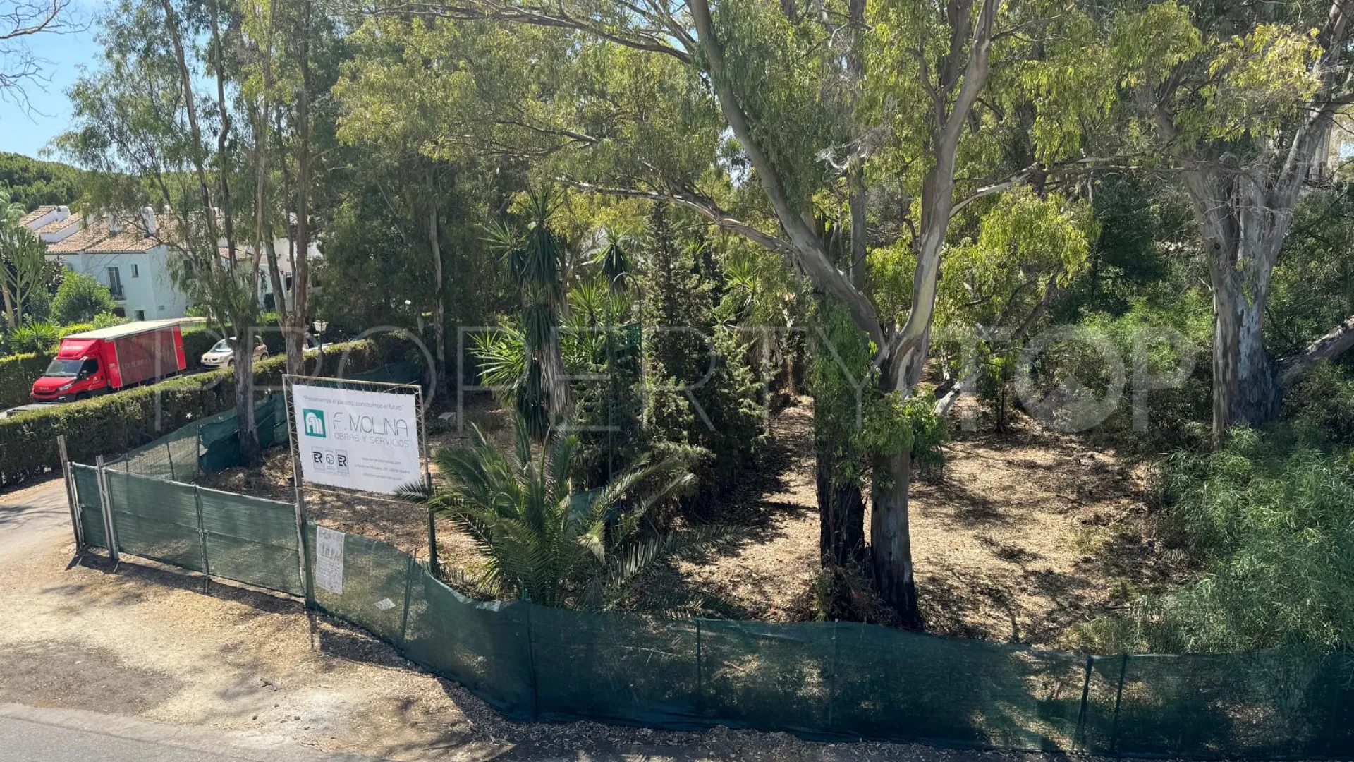 Plot in Paraiso Barronal for sale